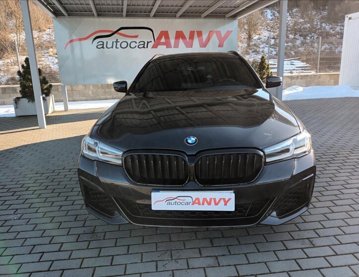 BMW Řada 5 Kombi 2,0 l 140 kw