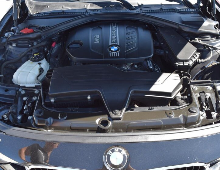 BMW Řada 3 Kombi 2,0 l 105 kw