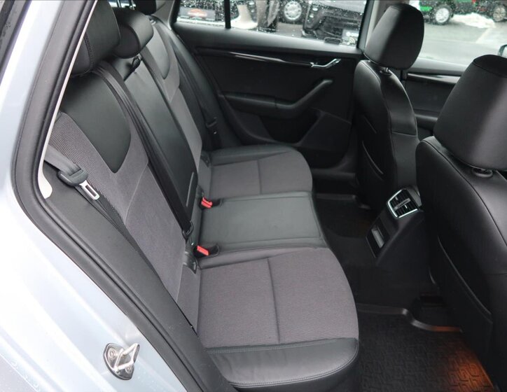 Škoda Octavia Kombi 1,5 l 110 kw