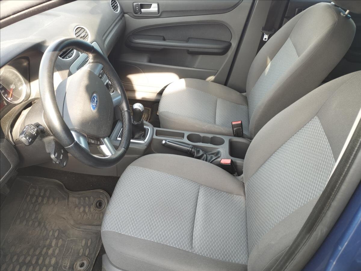 Ford Focus Kombi 1,6 l 74 kw