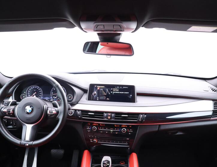 BMW X6 36