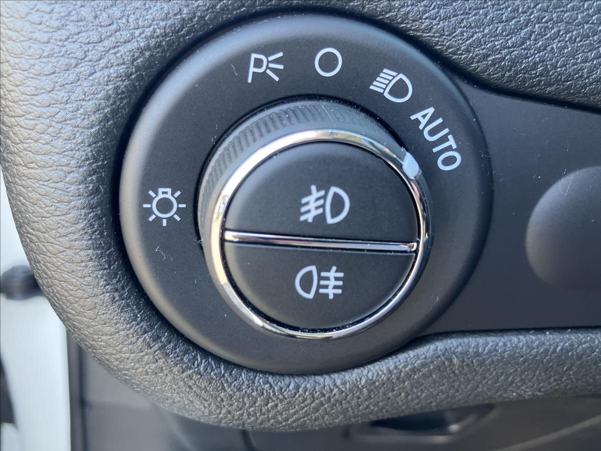 Jeep Cherokee SUV 2,2 l 147 kw