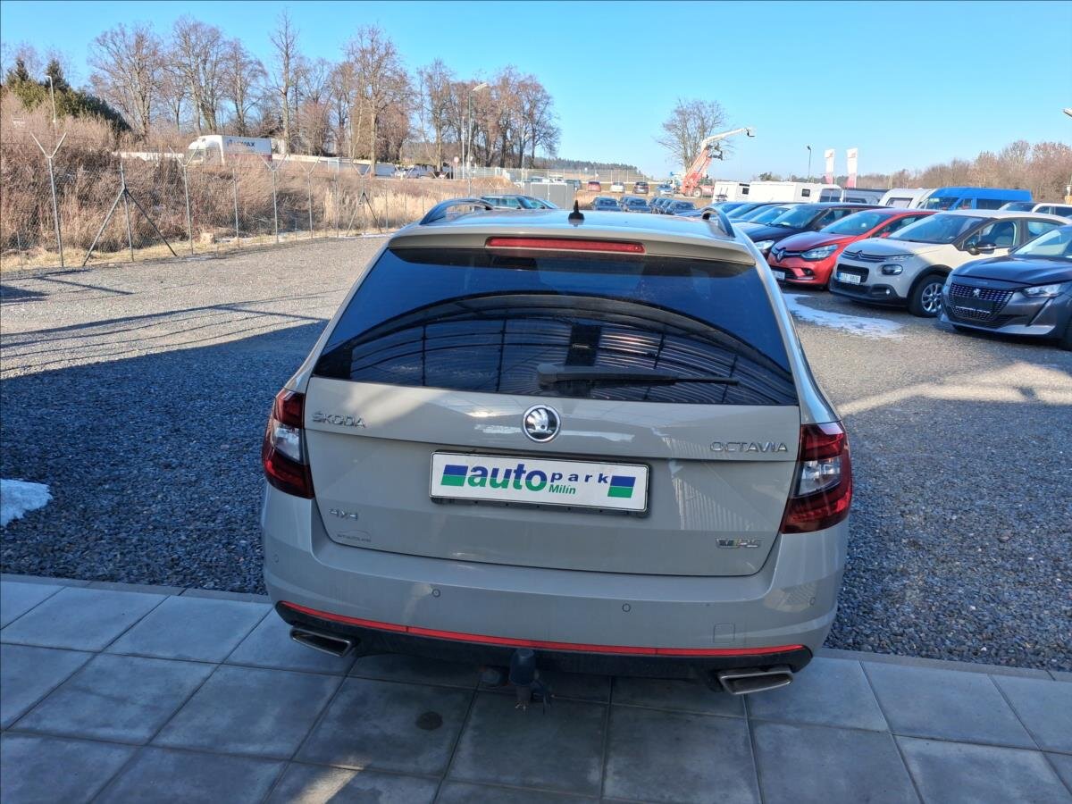 Škoda Octavia Kombi 2,0 l 135 kw