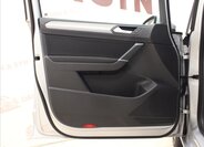 Volkswagen Touran 9