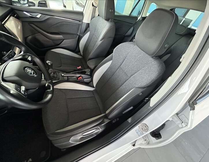 Škoda Scala Hatchback 999,0 81 kw