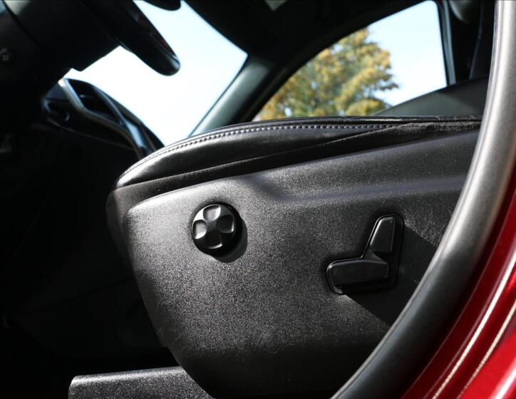 Jeep Grand Cherokee 25