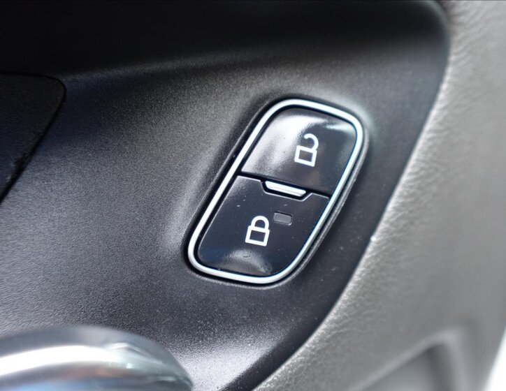 Ford Transit Custom Ostatní 2,0 l 96 kw