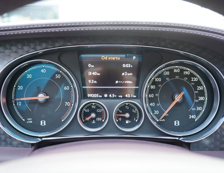 Bentley Continental GT 31