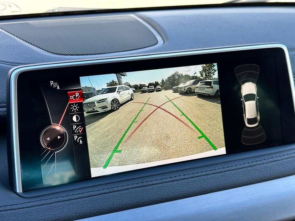 BMW X6 SUV / Terénní 3,0 l 224 kw