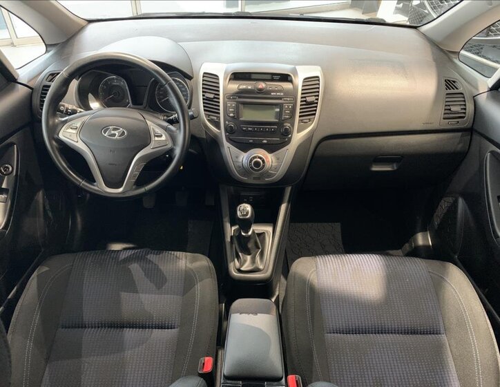 Hyundai ix20 MPV 1,4 l 66 kw