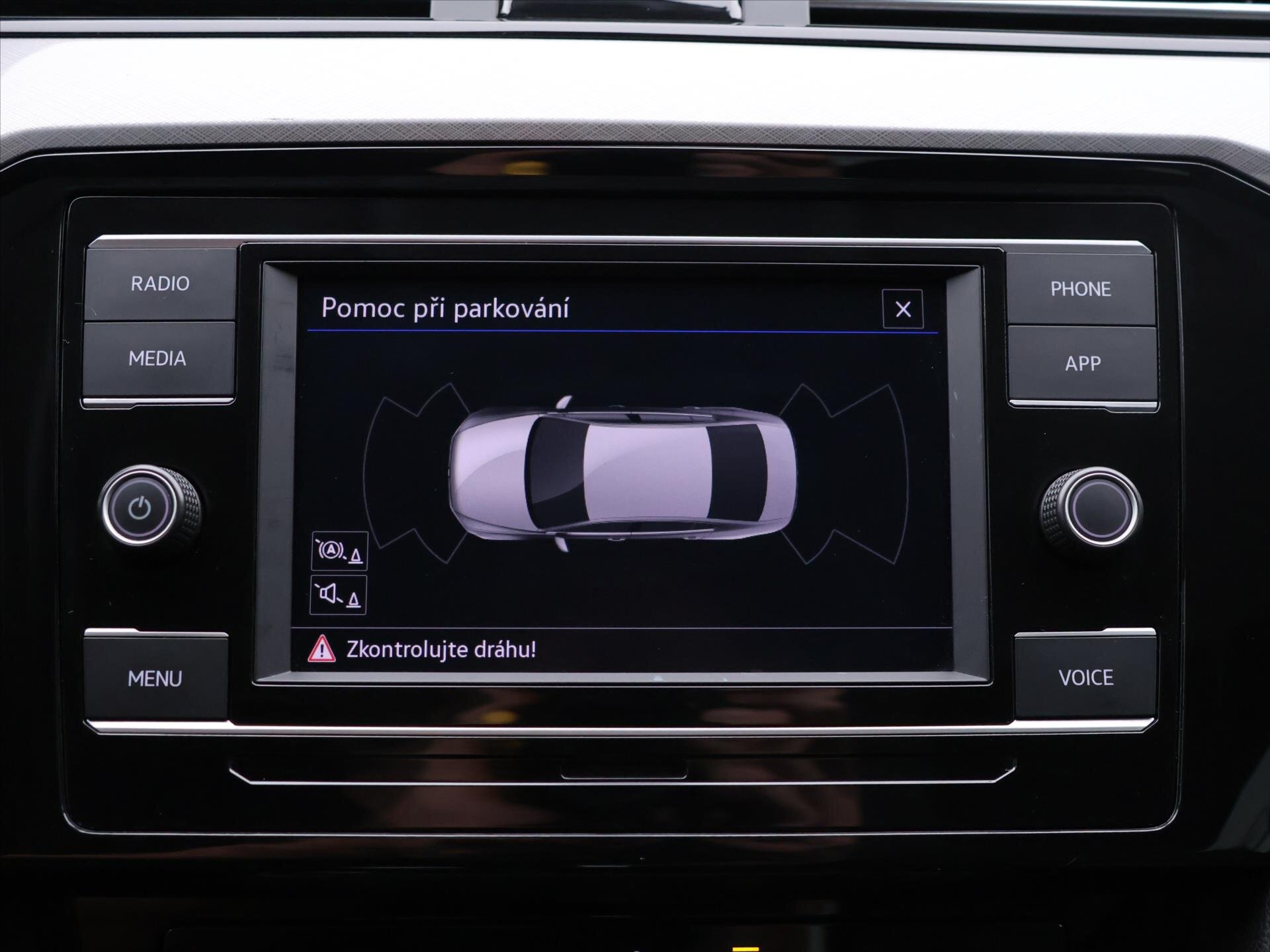 Volkswagen Passat Sedan / Limuzína 1,5 l 110 kw