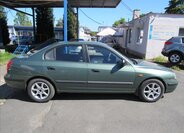 Hyundai Elantra Sedan / Limuzína 2,0 l 82 kw