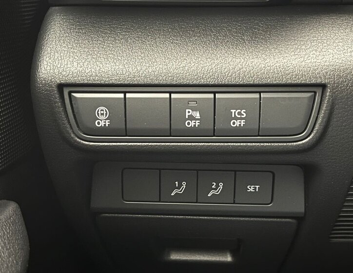 Mazda MX-30 SUV / Terénní 0,0 107 kw