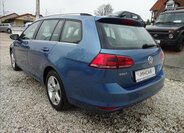 Volkswagen Golf Kombi 1,6 l 77 kw