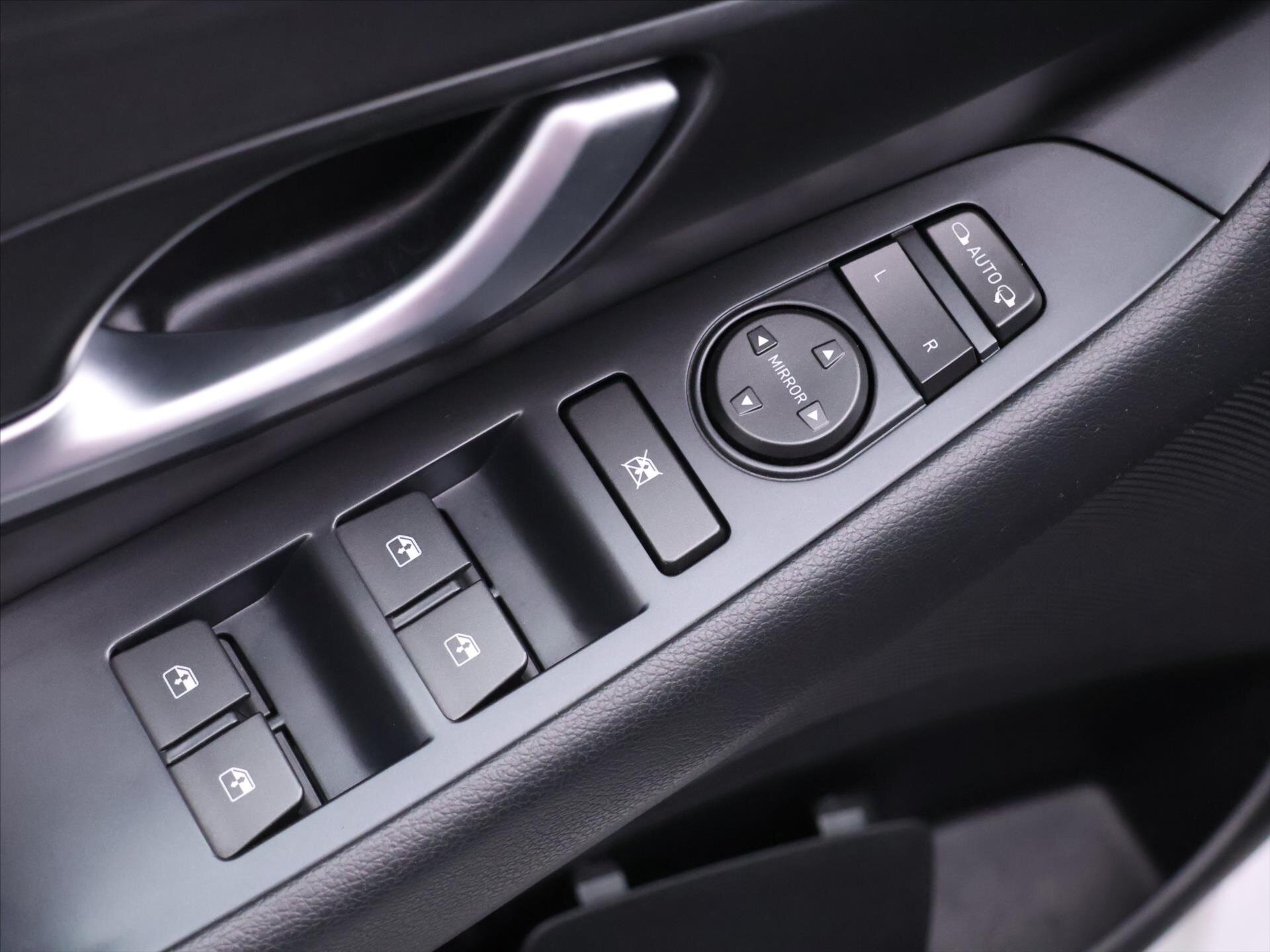 Hyundai i30 Kombi 1,4 l 103 kw