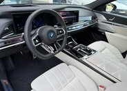 BMW Řada 7 Sedan / Limuzína 3,0 l 360 kw
