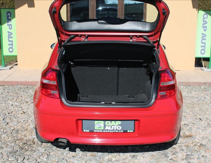 BMW Řada 1 Hatchback 2,0 l 105 kw