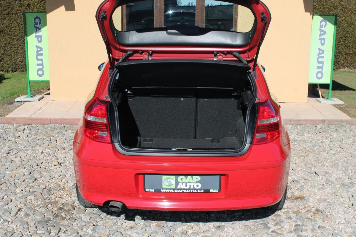 BMW Řada 1 Hatchback 2,0 l 105 kw