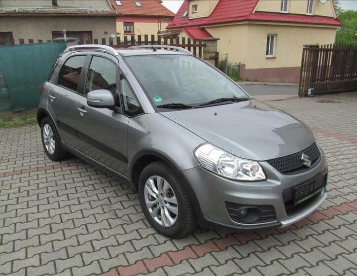 Suzuki SX4 2