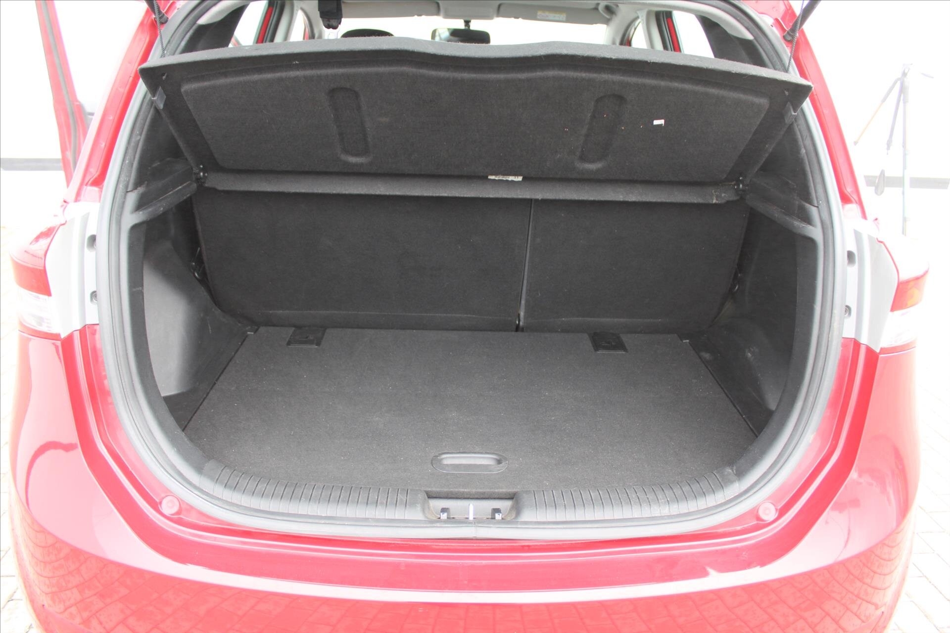 Hyundai ix20 MPV 1,4 l 66 kw