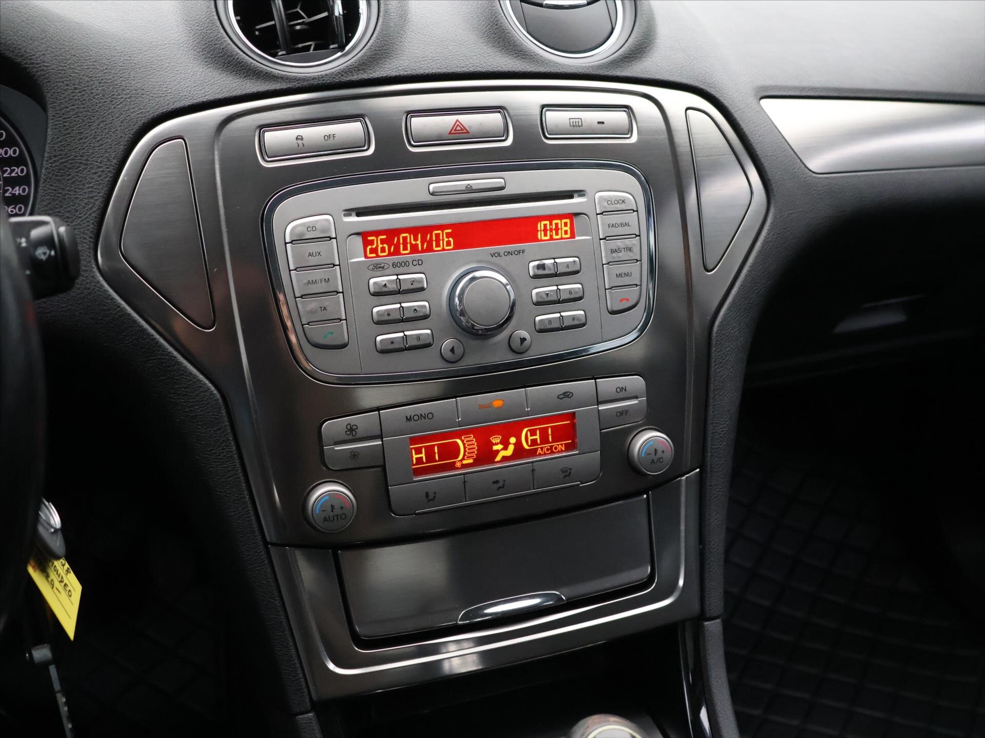 Ford Mondeo Liftback 2,0 l 103 kw