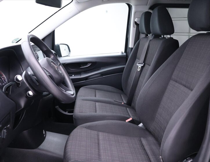 Mercedes-Benz Vito Kombi 2,0 l 120 kw