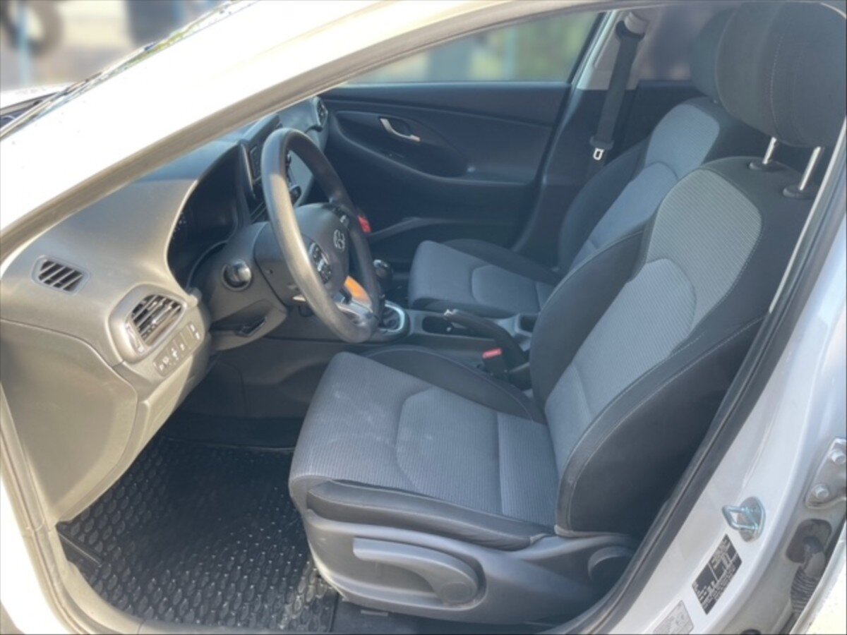 Hyundai i30 Kombi 998,0 88 kw