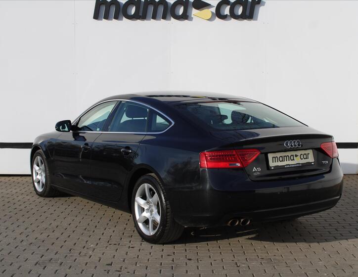 Audi A5 5
