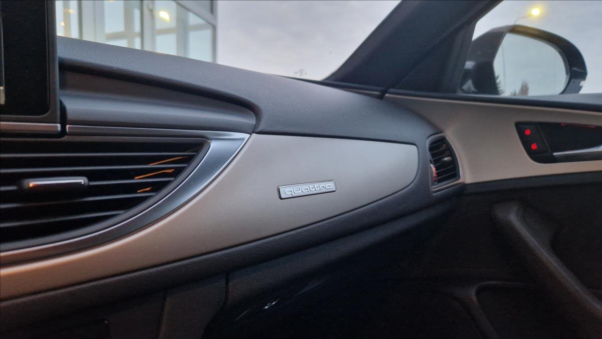 Audi A6 Allroad Kombi 3,0 l 235 kw