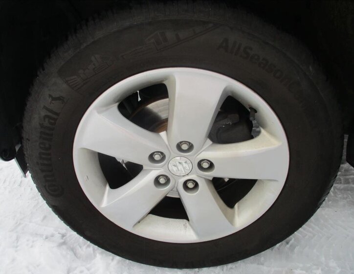 Suzuki Grand Vitara 24