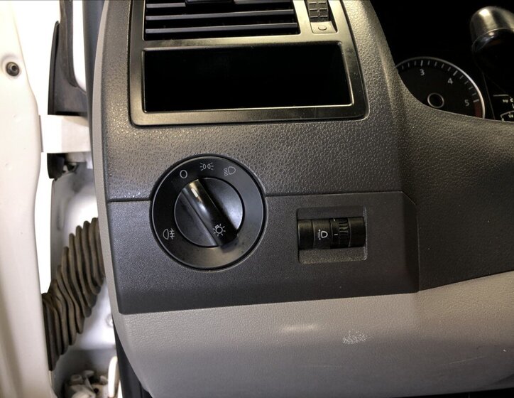 Volkswagen Transporter 18