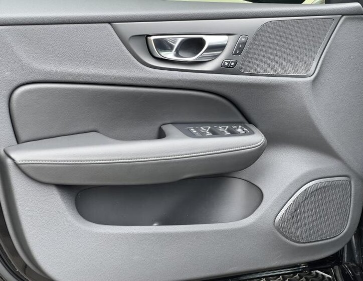 Volvo V60 Kombi 2,0 l 145 kw