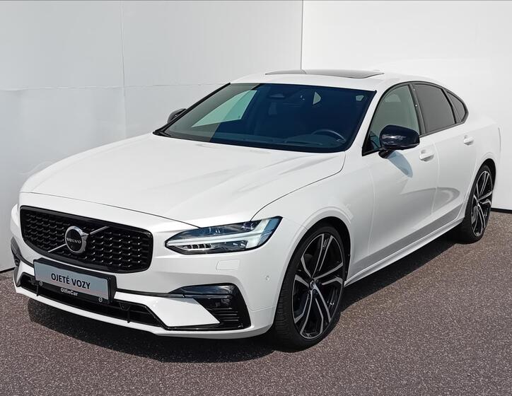 Volvo S90 1