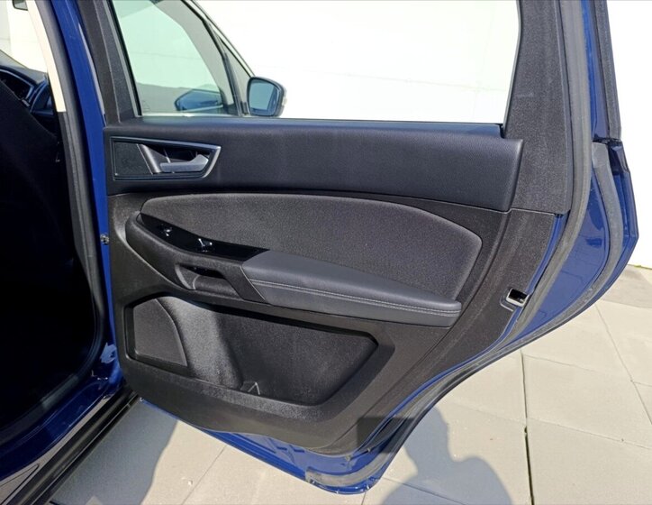 Ford S-MAX MPV 1,5 l 121 kw