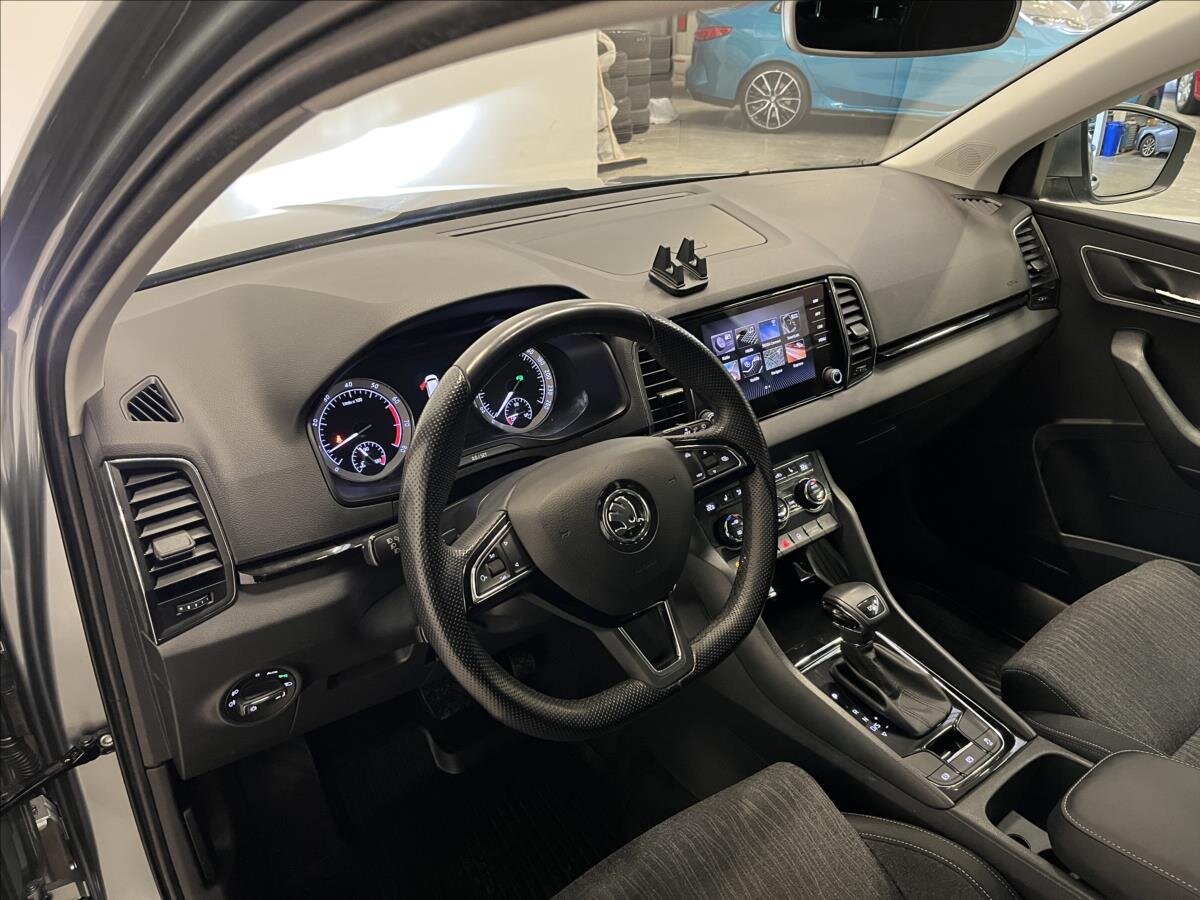 Škoda Karoq SUV 1,5 l 110 kw