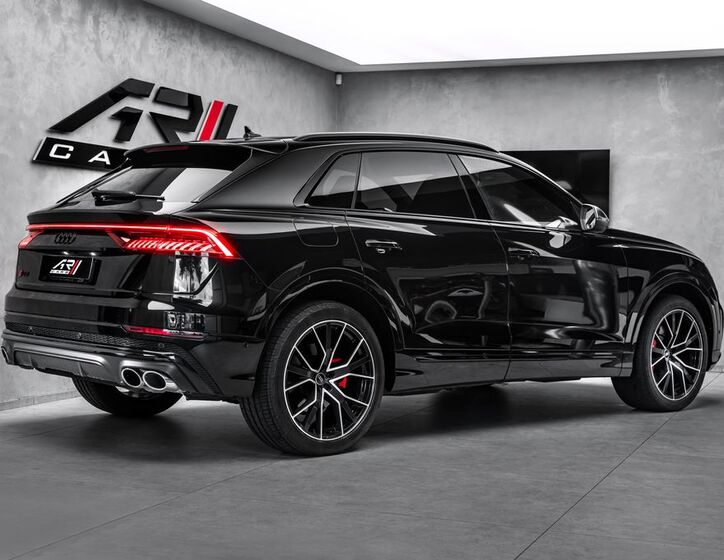 Audi SQ8 5