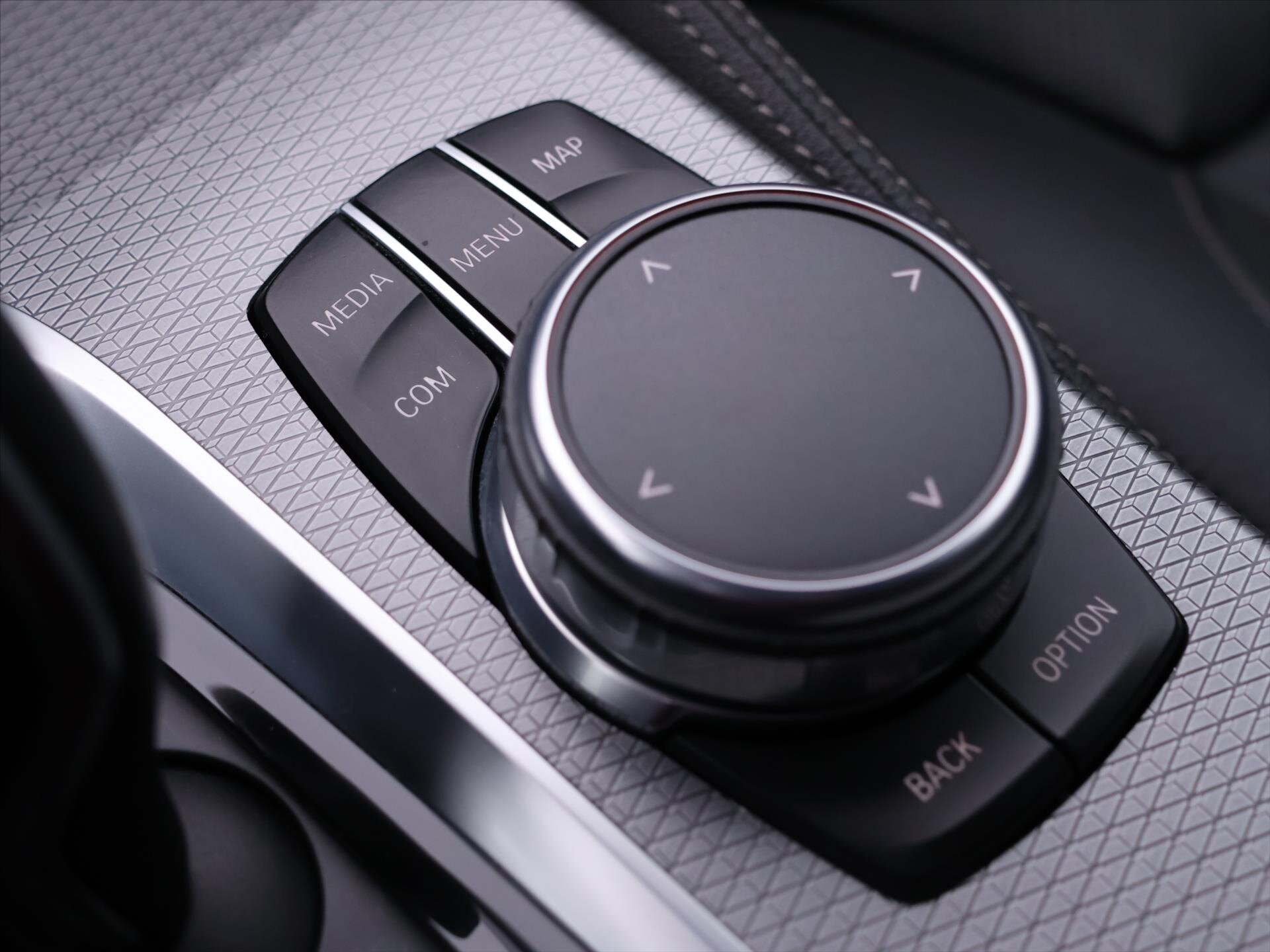 BMW Řada 5 Sedan 3,0 l 250 kw