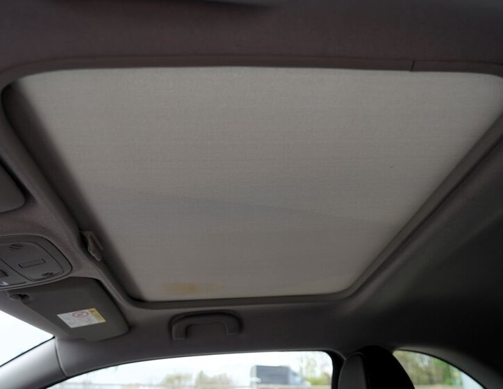 Opel Adam Hatchback 1,4 l 64 kw