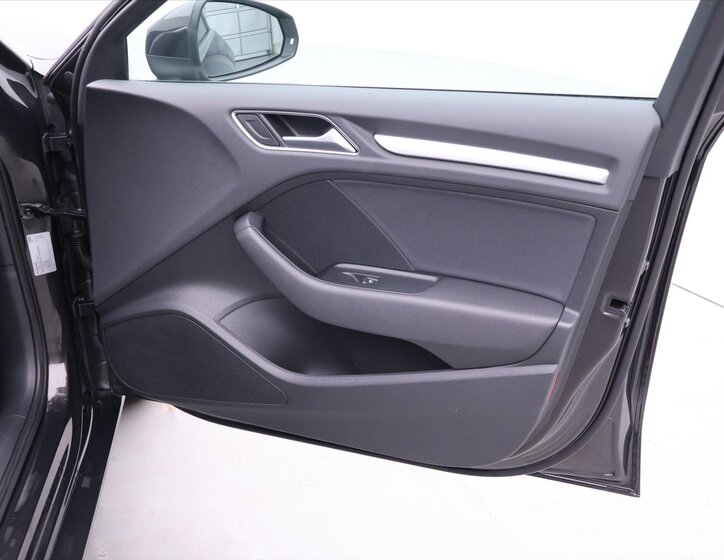 Audi A3 Sedan / Limuzína 1,4 l 92 kw