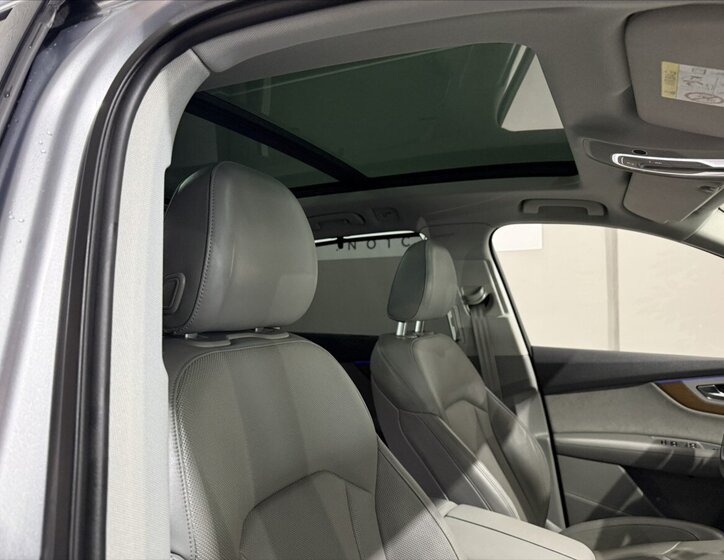 Audi Q7 SUV / Terénní 3,0 l 200 kw