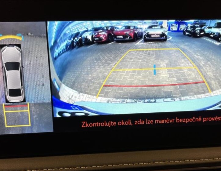 Lexus LS 500h Sedan / Limuzína 3,5 l 264 kw