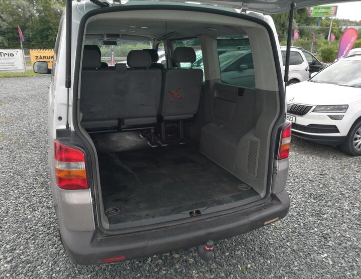 Volkswagen Transporter 13
