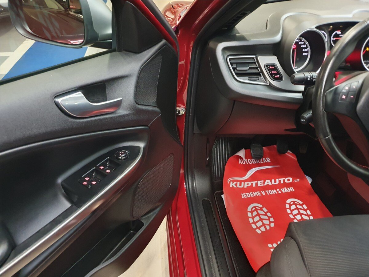 Alfa Romeo Giulietta Kombi 2,0 l 103 kw