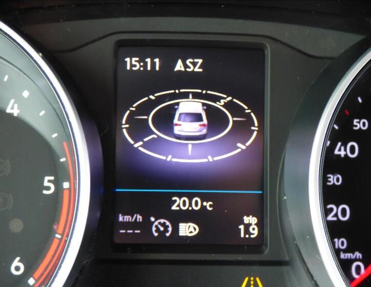 Volkswagen Tiguan 19