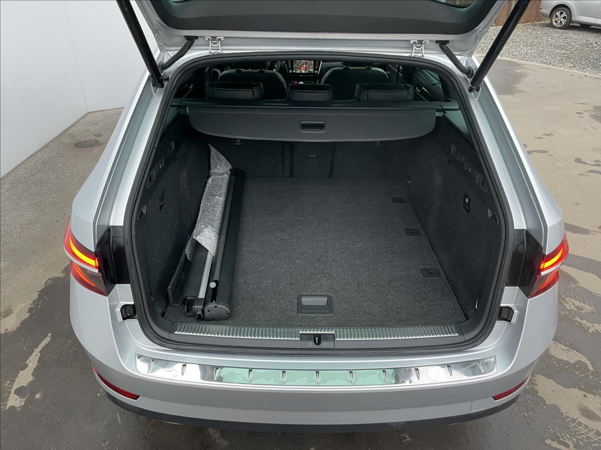 Škoda Superb Kombi 2,0 l 110 kw