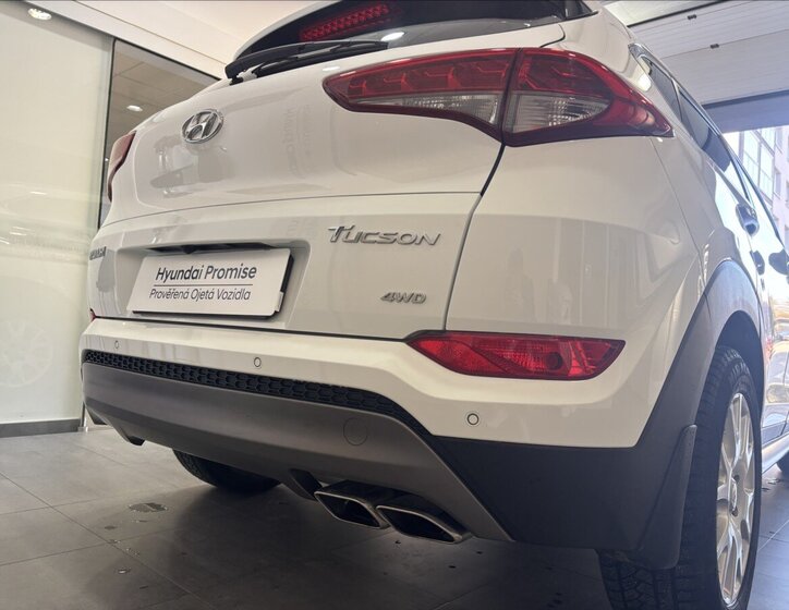 Hyundai Tucson SUV 2,0 l 100 kw