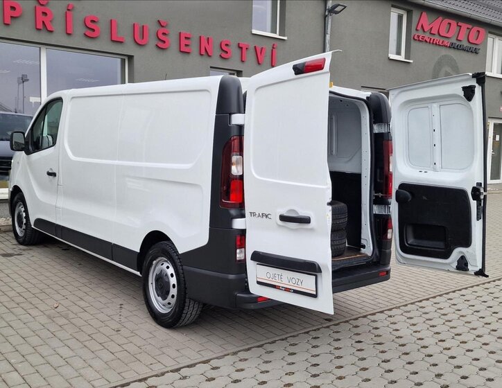 Renault Trafic Skříň 2,0 l 107 kw