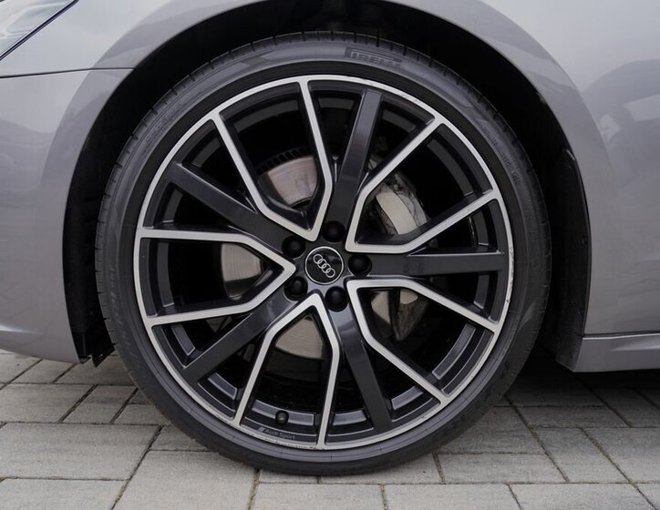 Audi A7 Sedan / Limuzína 3,0 l 210 kw