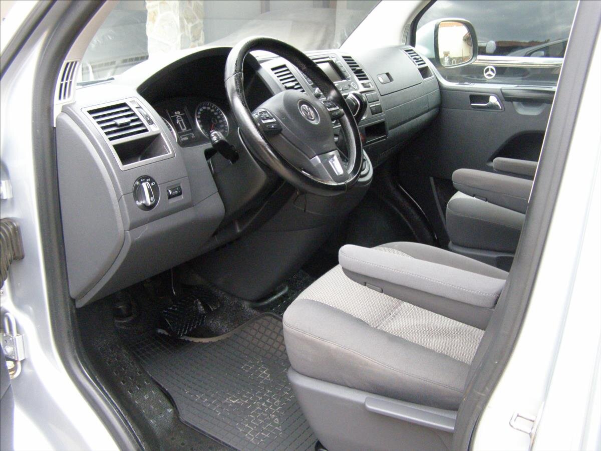 Volkswagen Caravelle Ostatní 2,0 l 103 kw