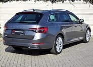Škoda Superb Kombi 2,0 l 147 kw